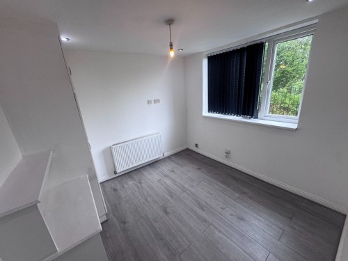 Arrange a viewing for 9 West View Terrace, PRESTON PR1 8UA