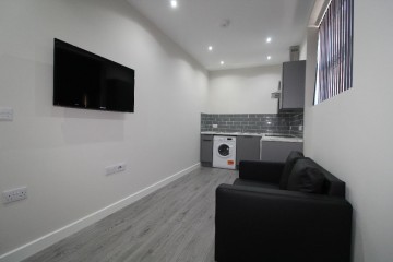 image of 111A Flat 2, Market Street West, 