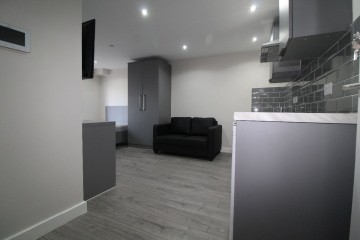 image of 111A Flat 4, Market Street West, 