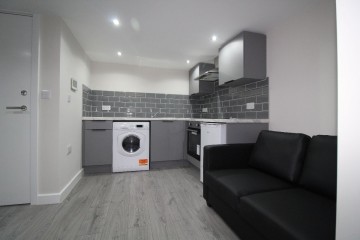 image of 111A Flat 5, Market Street West, 