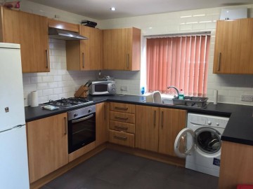 image of 15, Fazackerley Street