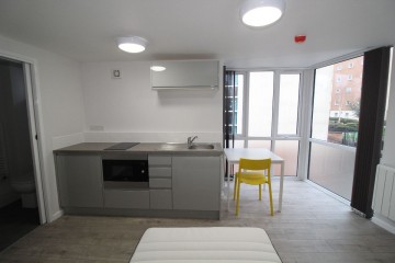 image of 5, Lodge Bank